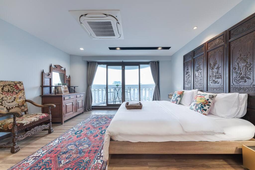 Central Bangkok, 5 Stars River View & Characteristic Decor Extérieur photo