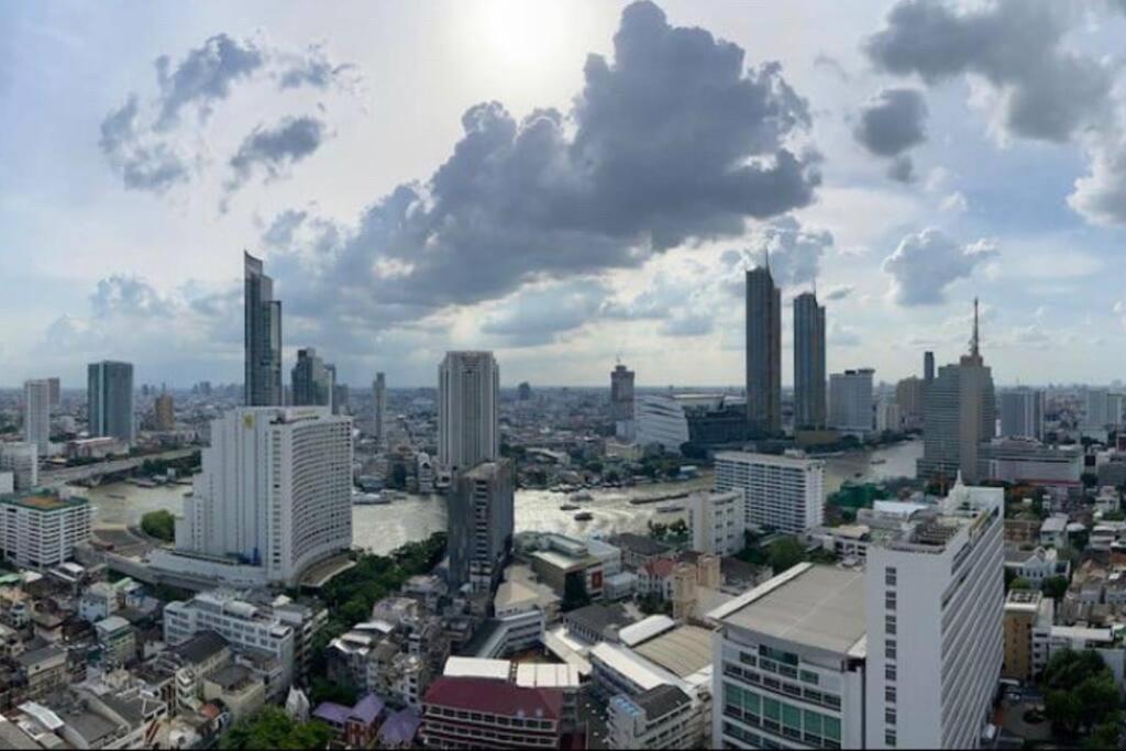 Central Bangkok, 5 Stars River View & Characteristic Decor Extérieur photo